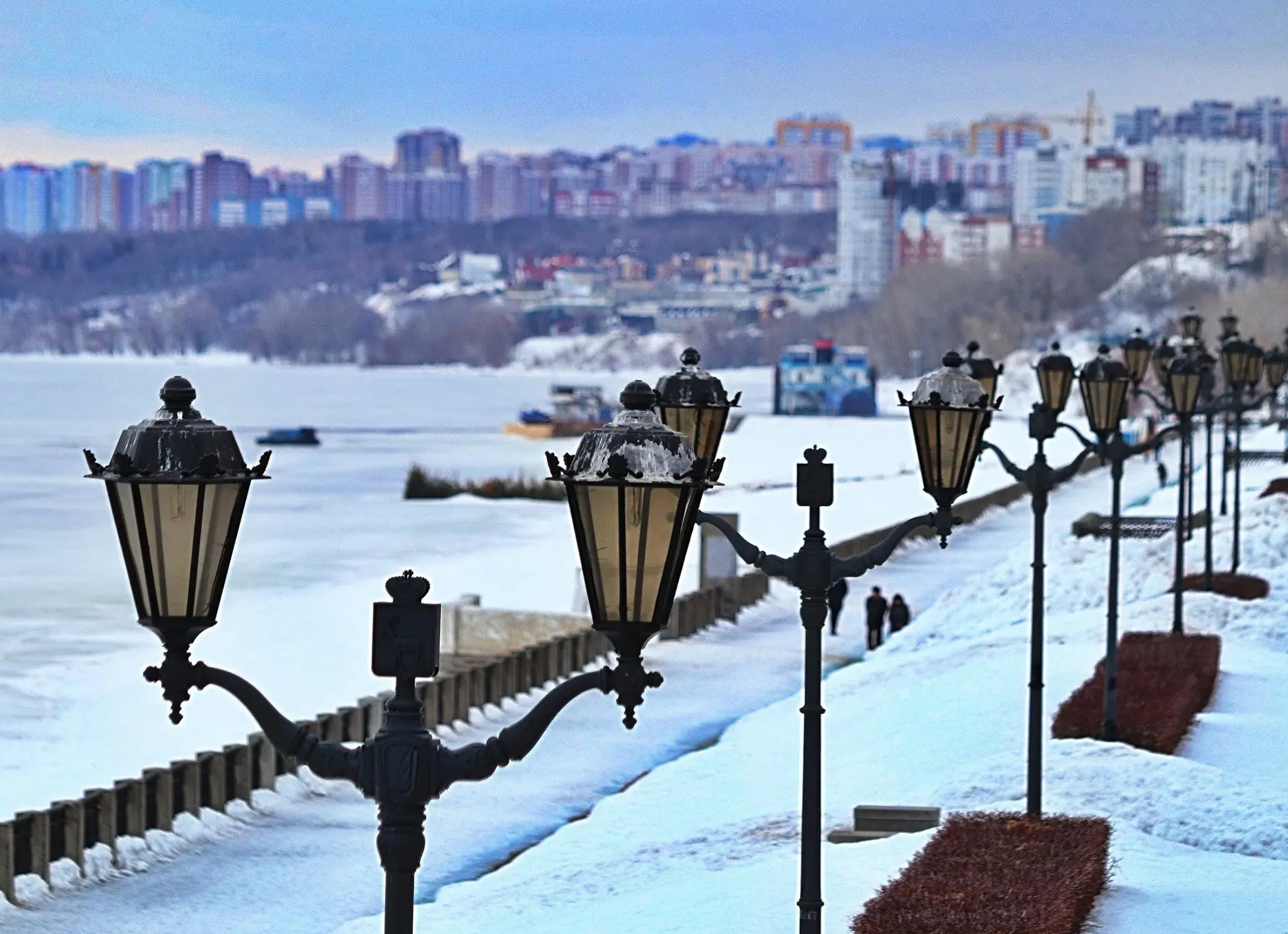 Утром неожиданно пошёл снег: народная примета Утром неожиданно пошёл снег: народная примета
