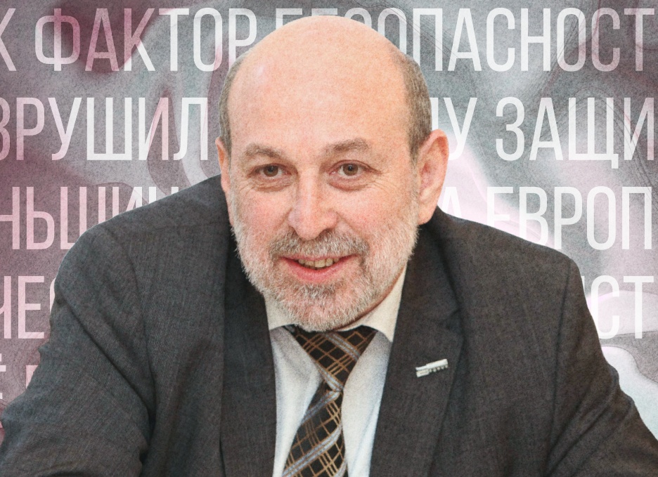 Порвался галстук на деловой встрече: народная примета